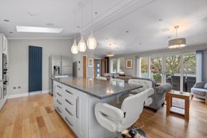 Photo 25- click for photo gallery